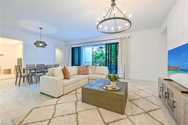1115 Central AVE 243, Naples, FL 34102