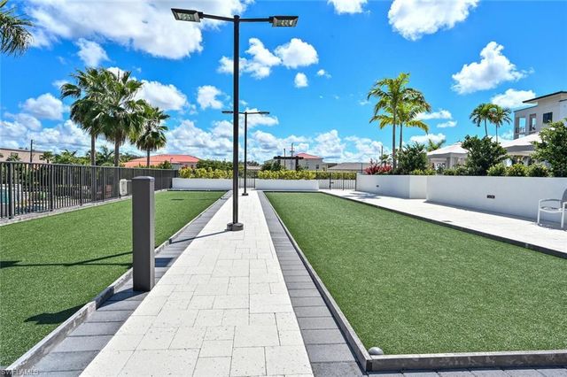 1115 Central AVE 243, Naples, FL 34102