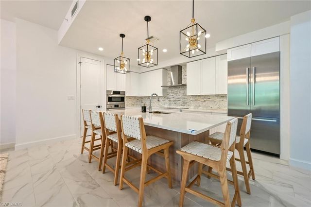 1115 Central AVE 243, Naples, FL 34102
