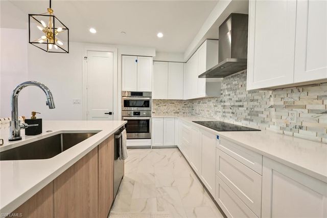 1115 Central AVE 243, Naples, FL 34102
