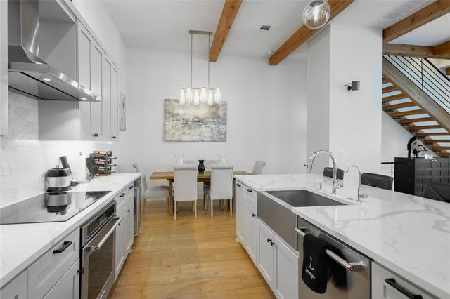 13322 Galleria CIR, Austin, TX 78738