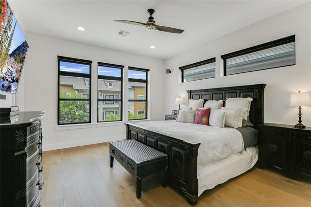 13322 Galleria CIR, Austin, TX 78738