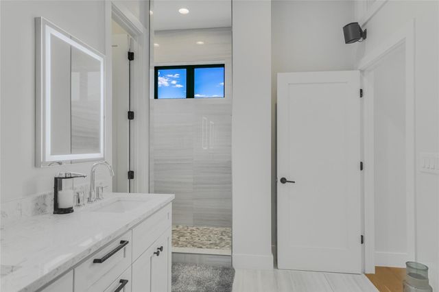 13322 Galleria CIR, Austin, TX 78738