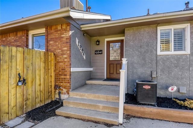 1994 S Cherry Street, Denver, CO 80222