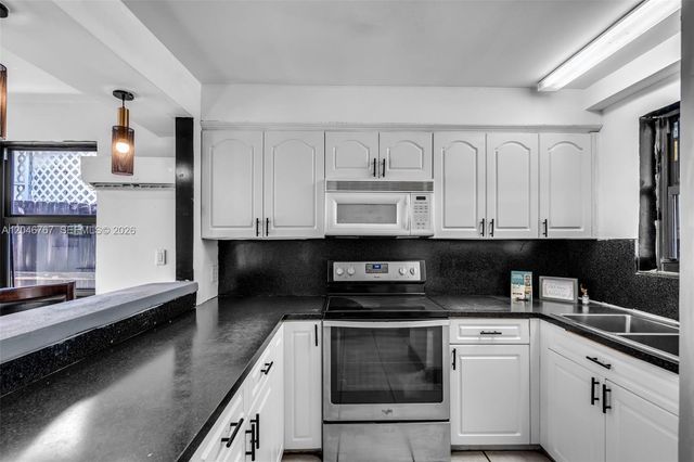 13625 NE 20th Place, North Miami Beach, FL 33181