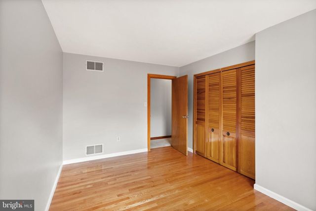 375 SEVEN PONDS RD, Amissville, VA 20106