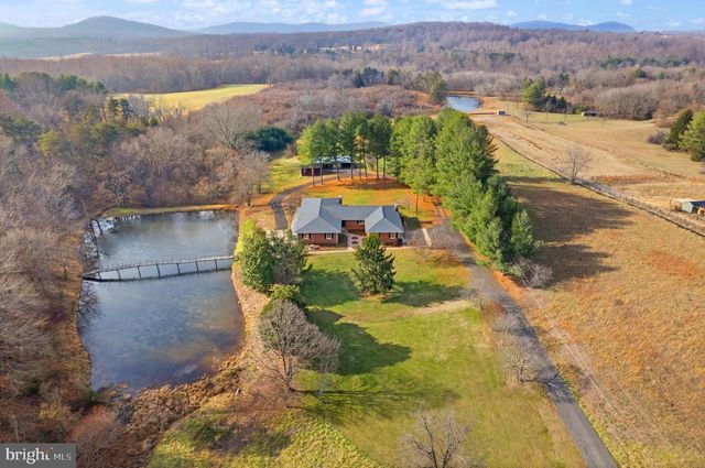 375 SEVEN PONDS RD, Amissville, VA 20106