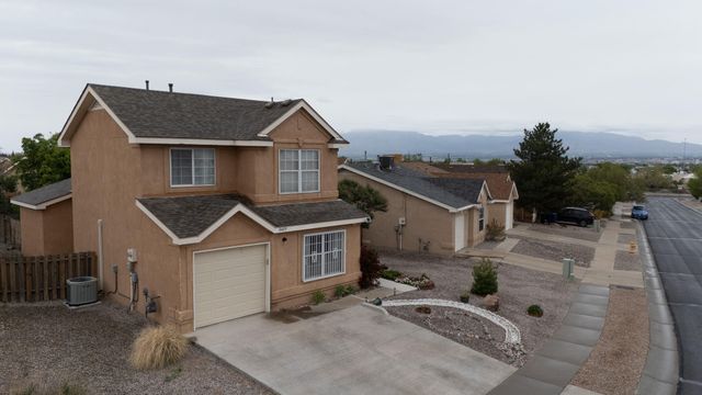 8409 Cedarcroft Road NW, Albuquerque, NM 87120