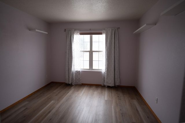 8409 Cedarcroft Road NW, Albuquerque, NM 87120