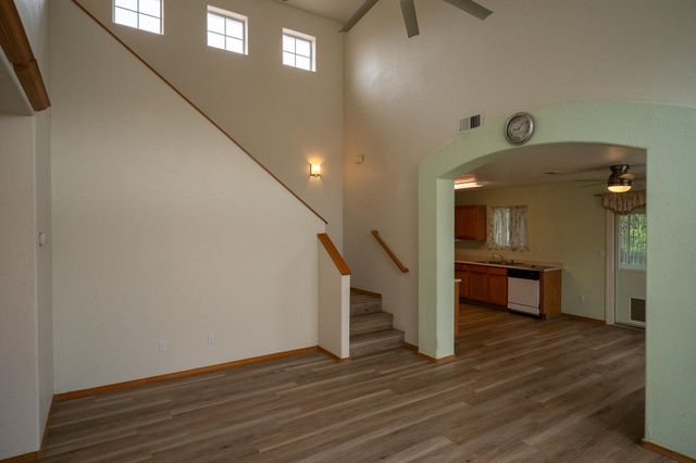 8409 Cedarcroft Road NW, Albuquerque, NM 87120