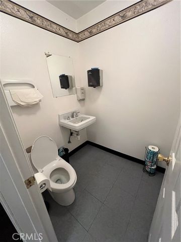 4444 Union Pacific Avenue, Commerce, CA 90023