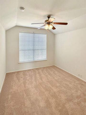 1740 Hidden Brook Drive, Grand Prairie, TX 75050
