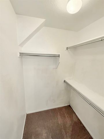 1740 Hidden Brook Drive, Grand Prairie, TX 75050