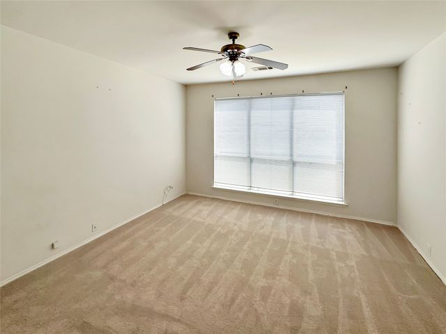 1740 Hidden Brook Drive, Grand Prairie, TX 75050