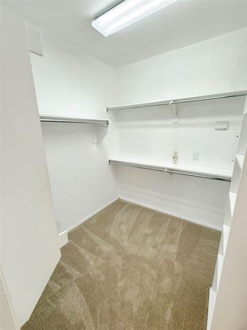 1740 Hidden Brook Drive, Grand Prairie, TX 75050