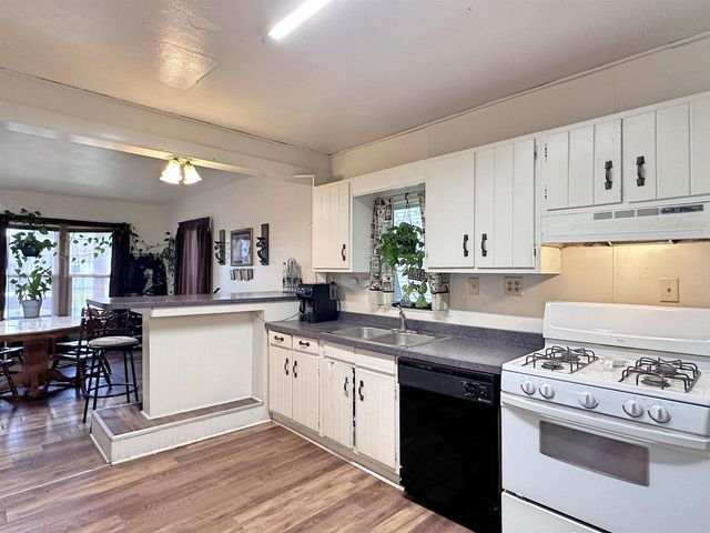 102 Union Street, Janesville, WI 53548
