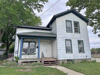 102 Union Street, Janesville, WI 53548