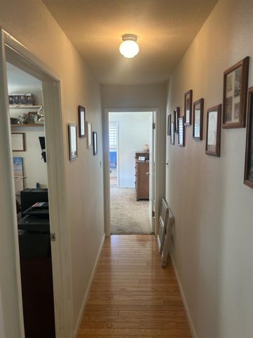 1229 Eastridge Dr, Modesto, CA 95355