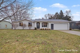 2659 Woodridge Drive, Jenison, MI 49428