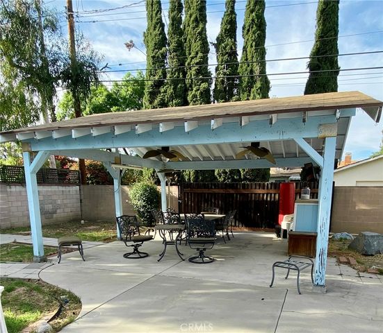 23837 Welby, West Hills, CA 91307