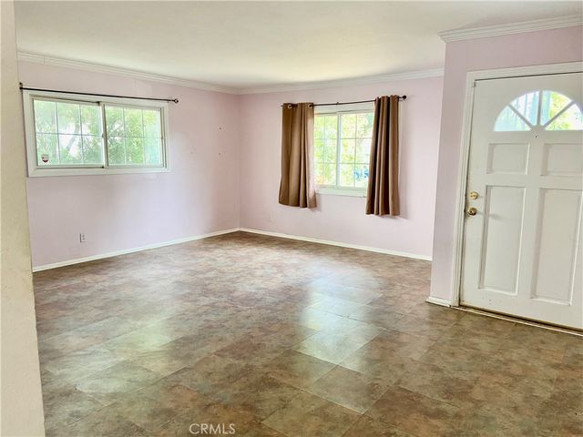 23837 Welby, West Hills, CA 91307