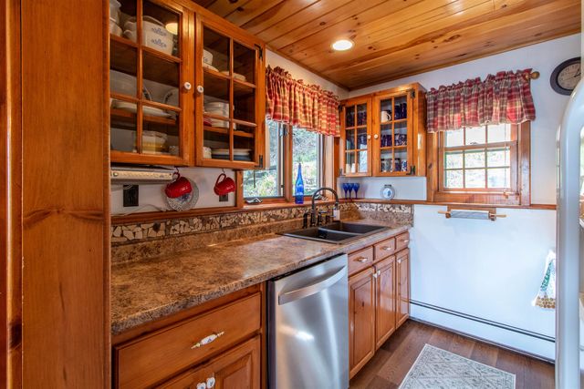 25 Songadeewin Lane, Westmore, VT 05860