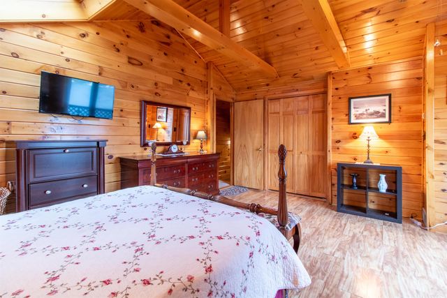 25 Songadeewin Lane, Westmore, VT 05860