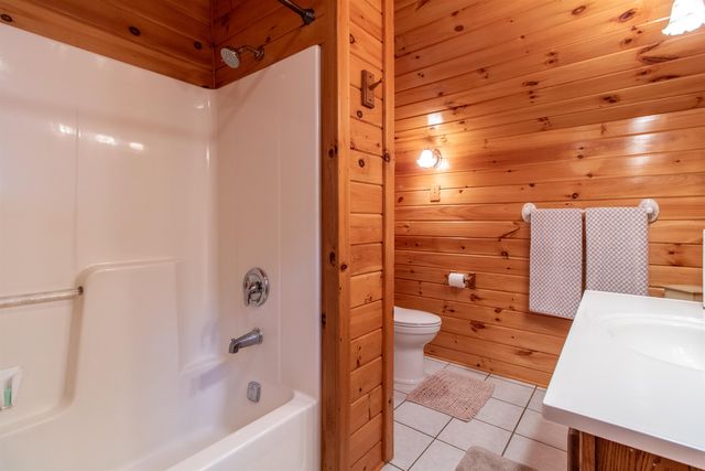 25 Songadeewin Lane, Westmore, VT 05860