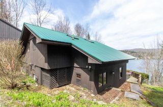 25 Songadeewin Lane, Westmore, VT 05860