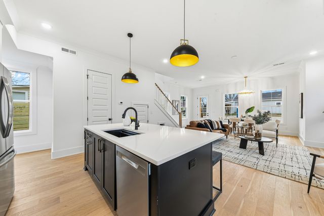 414 Conant St, Columbia, TN 38401