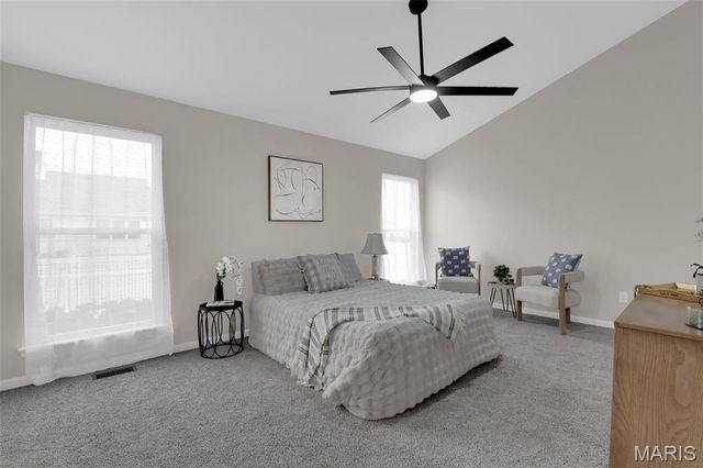 3315 Silvertrail Drive, St Charles, MO 63301