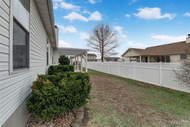 3315 Silvertrail Drive, St Charles, MO 63301