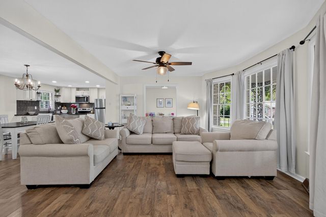119 Madison Avenue, Ladson, SC 29456