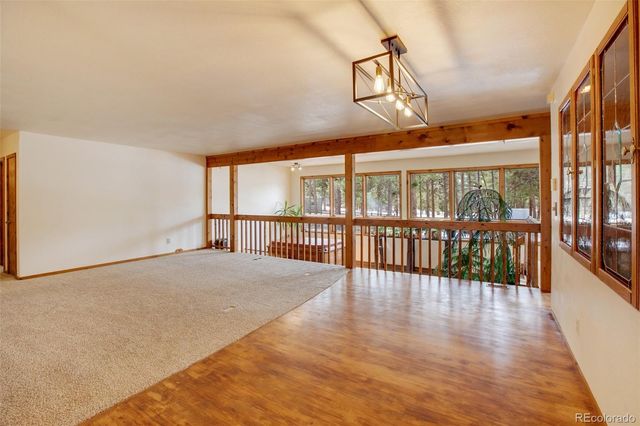 725 Sunnywood Loop, Woodland Park, CO 80863