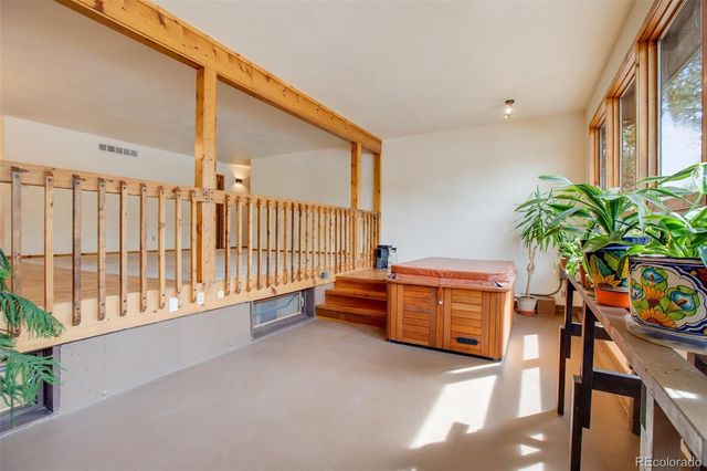 725 Sunnywood Loop, Woodland Park, CO 80863
