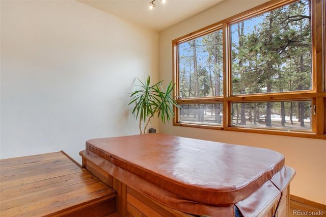 725 Sunnywood Loop, Woodland Park, CO 80863