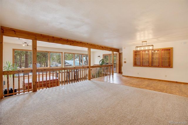 725 Sunnywood Loop, Woodland Park, CO 80863