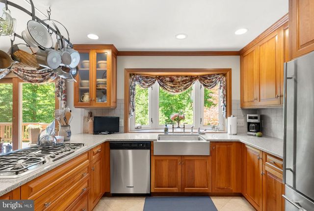 4924 WOOD LILLY CT, Woodbridge, VA 22192