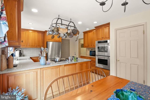 4924 WOOD LILLY CT, Woodbridge, VA 22192