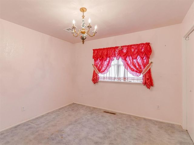 508 E Main St, Tuttle, OK 73089