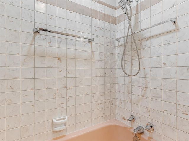 508 E Main St, Tuttle, OK 73089
