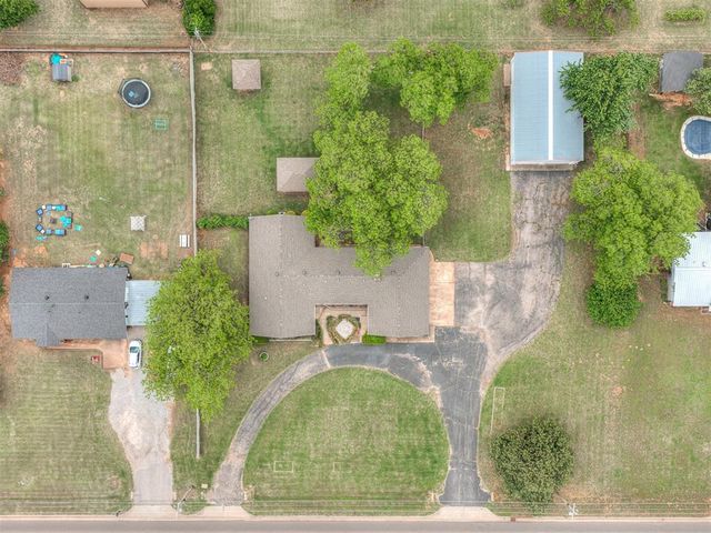 508 E Main St, Tuttle, OK 73089