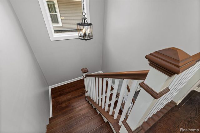 818 Mohawk Avenue, Royal Oak, MI 48067