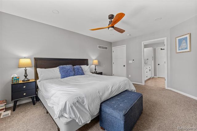 818 Mohawk Avenue, Royal Oak, MI 48067