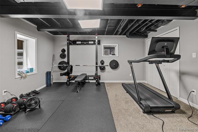 818 Mohawk Avenue, Royal Oak, MI 48067