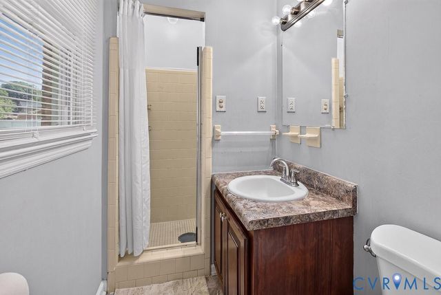 1723 W Clara Dr, Petersburg, VA 23803