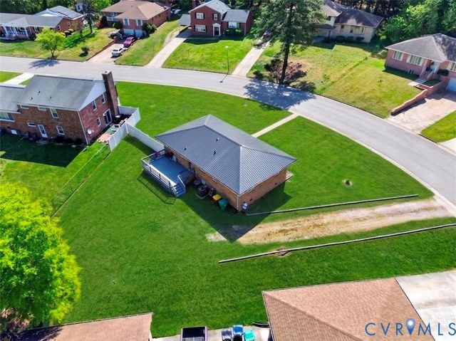 1723 W Clara Dr, Petersburg, VA 23803