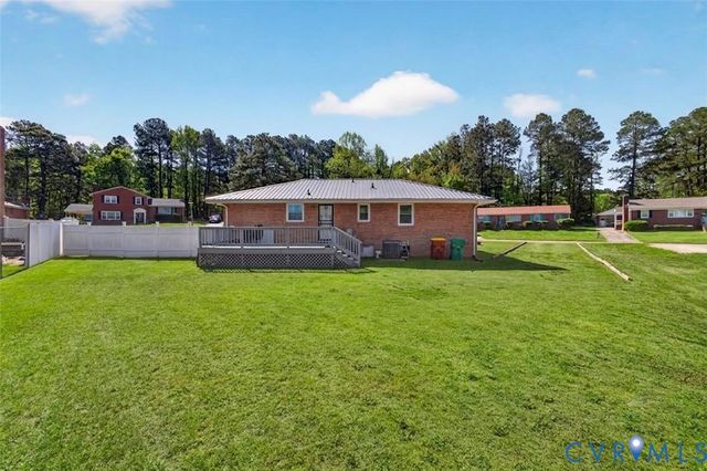 1723 W Clara Dr, Petersburg, VA 23803