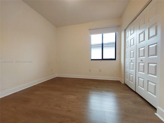 4906 NW 83rd Path, Doral, FL 33166