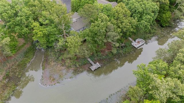 3545 Sandy Point KY, Virginia Beach, VA 23452